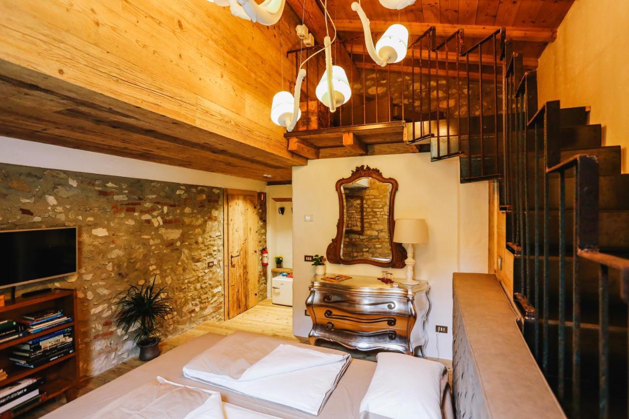 Agriturismo Ca' Fenile Alzano Lombardo ภายนอก รูปภาพ
