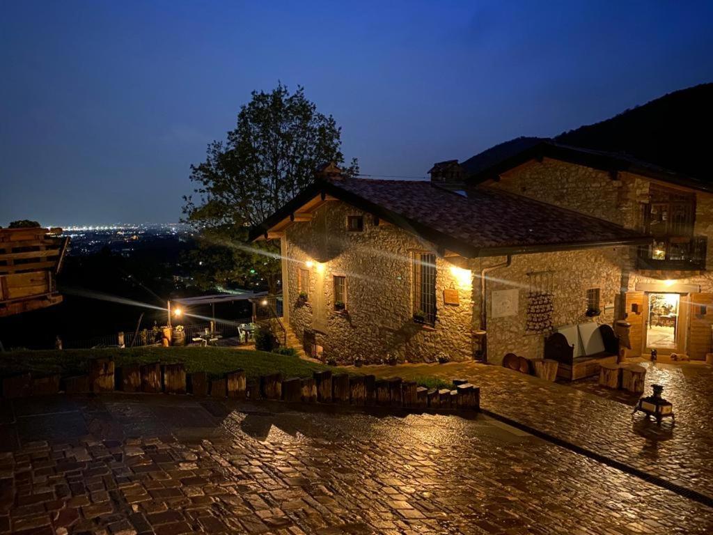 Agriturismo Ca' Fenile Alzano Lombardo ภายนอก รูปภาพ